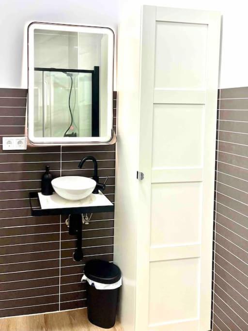 Acogedor Apartamento 5 Personas Valence Extérieur photo